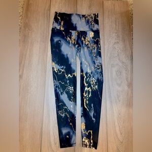 Old Navy Active Extra High-Rise PowerSoft Go-Dry Leggings